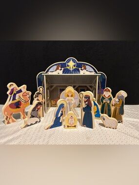 Melissa & Doug Wooden Nativity Set 11 Figures & Stable First Noel Complete